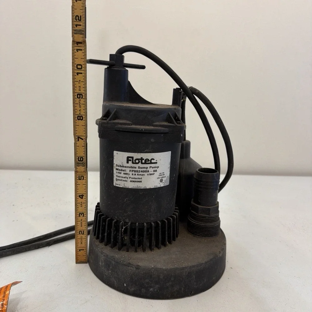 FLOTEC Automatic Submersible Sump Pump 1/3 HP - FP0S2400A-08